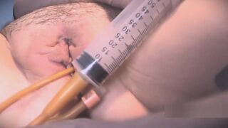 Bladder dissimulate w catheter, tampon, bonking herself w vibe (MV teaser)